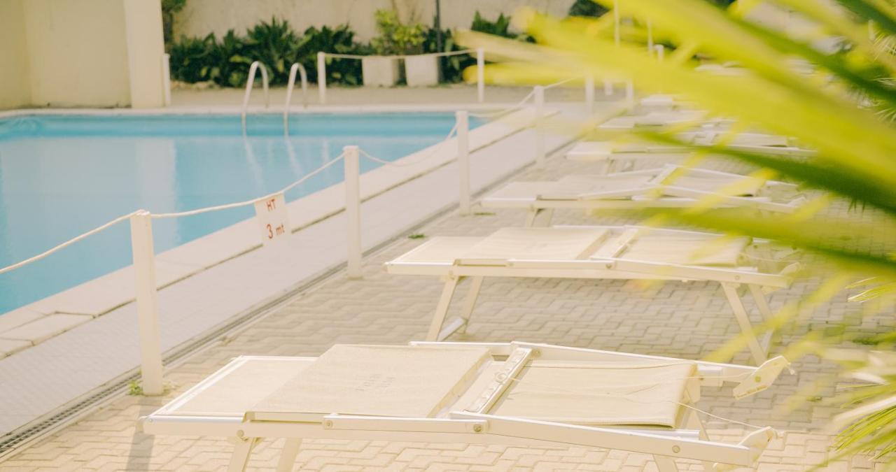 Hotel Beverly Rimini Dış mekan fotoğraf