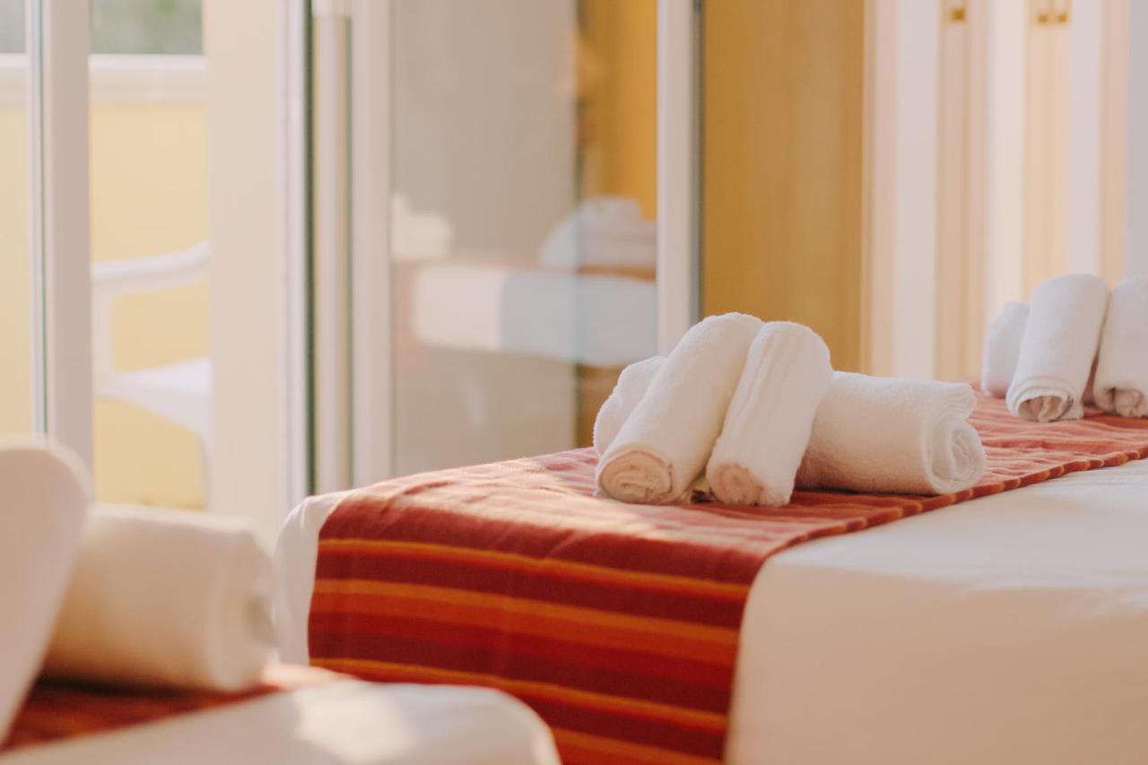 Hotel Beverly Rimini Dış mekan fotoğraf