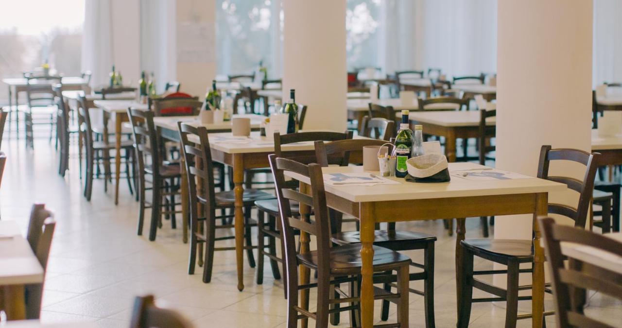 Hotel Beverly Rimini Dış mekan fotoğraf