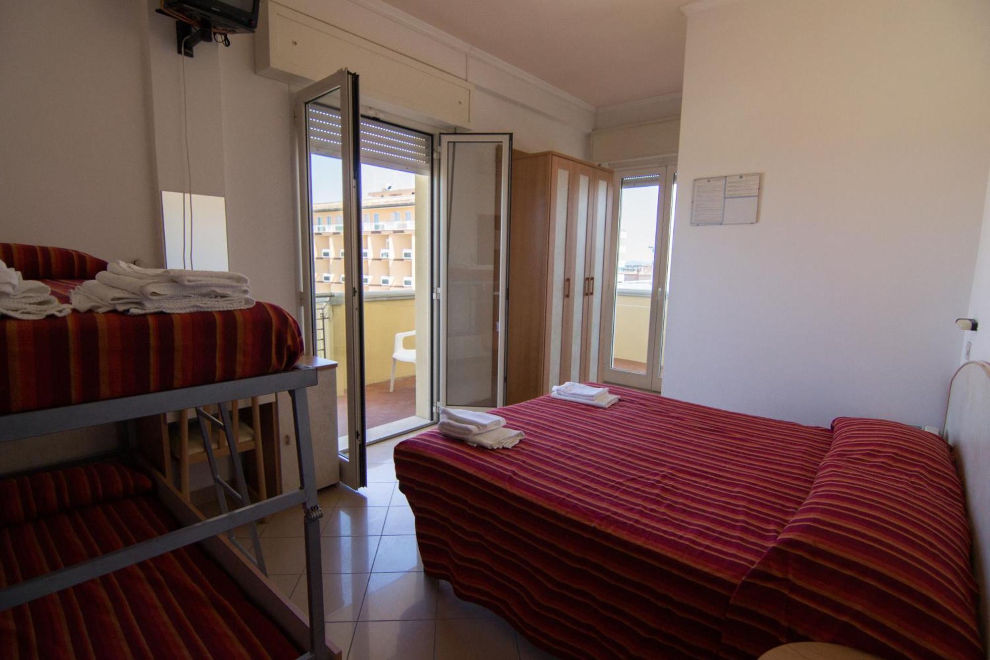 Hotel Beverly Rimini Oda fotoğraf