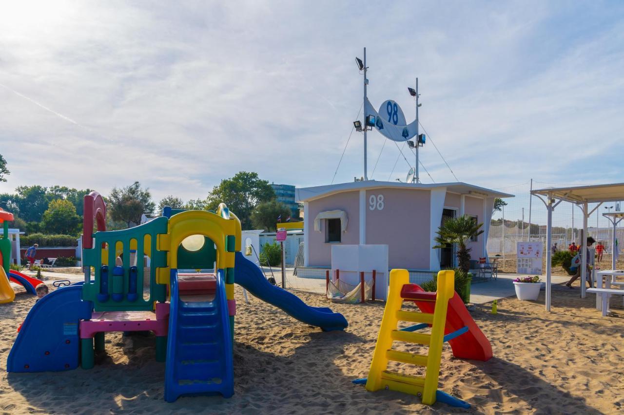 Hotel Beverly Rimini Dış mekan fotoğraf